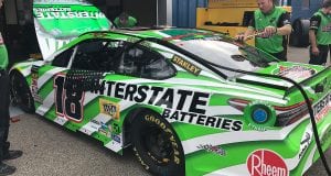 18 Kyle Busch