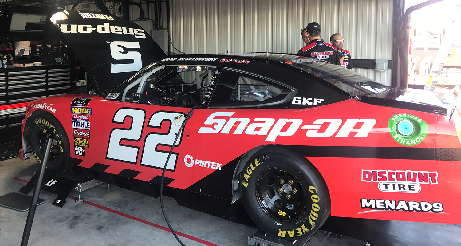 22 Keselowski Nxs Darlington