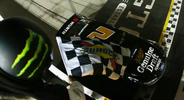 Visit Darlington Checkered, Black Flags page