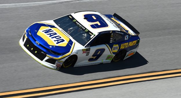 Visit Elliott Scores Best Plate Finish page