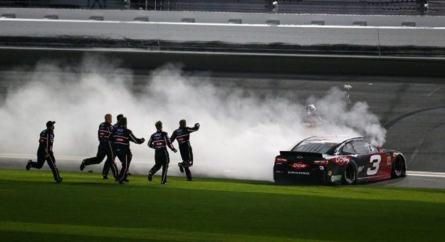 Visit Dillon, Members of No. 3 Team Get Tattoos to Honor Win page