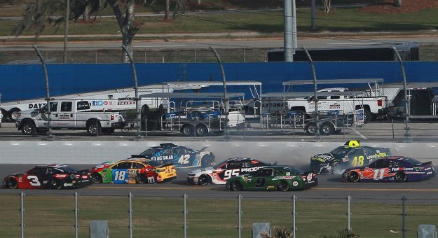 Visit Sunday Daytona Notebook page