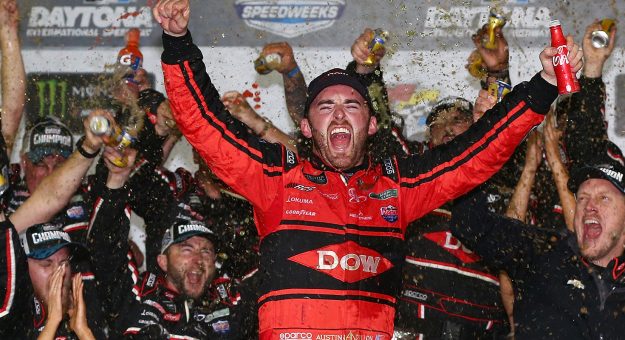 Visit Austin Dillon Driver Bio page