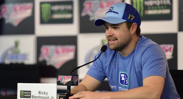 Visit Stenhouse Seeks Talladega Repeat page