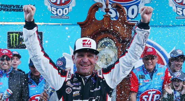 Visit Bowyer Back in Victory Lane page