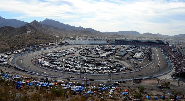 Visit ISM Raceway Schedule of Events page