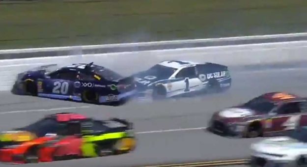 Visit Jones Sparks Multi-Car Wreck page