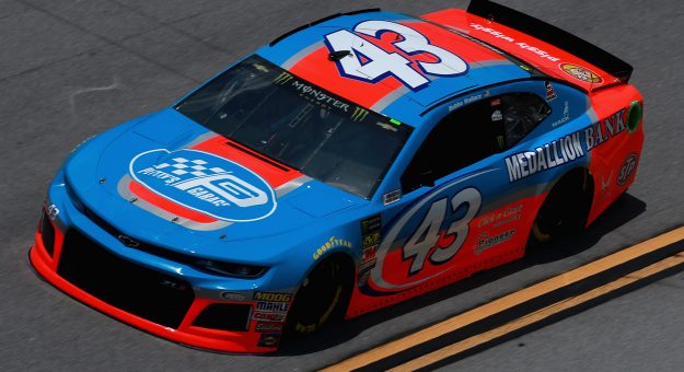 Visit Bubba Wallace Driver Bio page