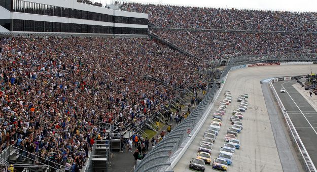 Visit Dover Race Center page