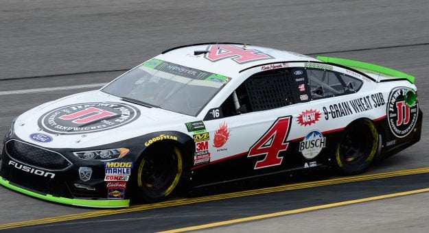 Visit Federated Auto Parts 400 Lineup page