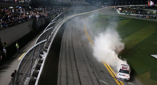 Visit Daytona Rear-View Mirror page