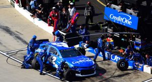 2019 Larson Pit Crew.jpg