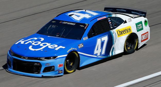 Visit Stenhouse Jr. Parlays Strategic Call into Third-Place Run at Las Vegas page