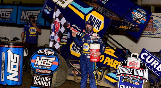 Visit Sweet Holds Off Larson at I-55 page