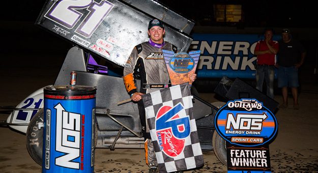 Visit Carson Short Scores First World of Outlaws Win page