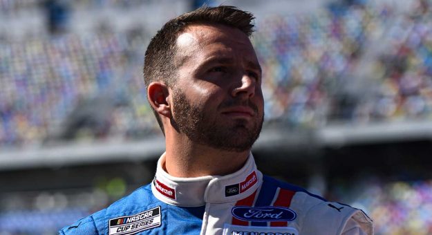 Visit DiBenedetto Predicts ‘Stronger’ Season page
