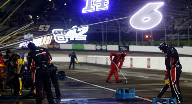 Visit Rain pushes Cup race to Sunday page