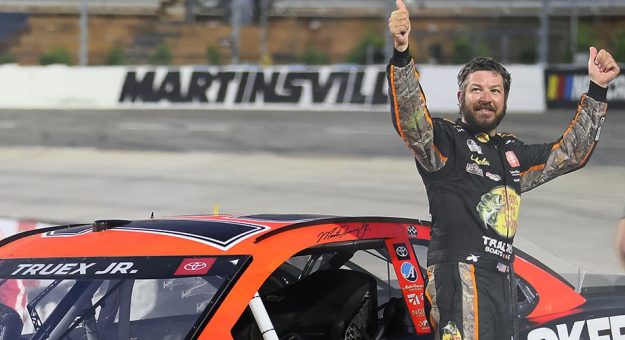 Visit Truex Jr. wins at Martinsville page