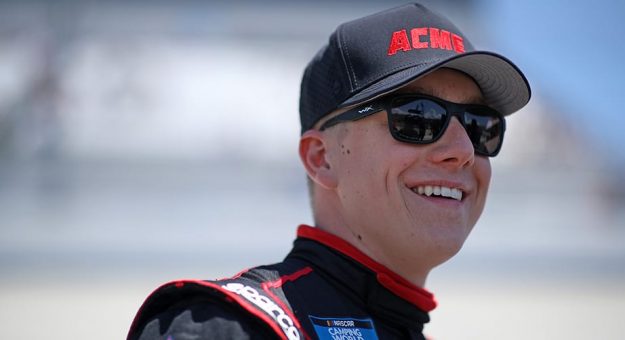 Visit Truck Series goes road racing page