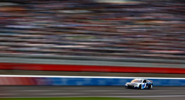 Visit Hendrick passes Petty Enterprises in all-time wins page