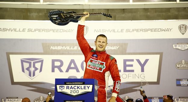 Visit Preece wins Truck race at Nashville page