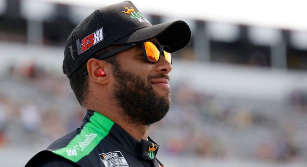 Visit Pocono checkered, black flags page