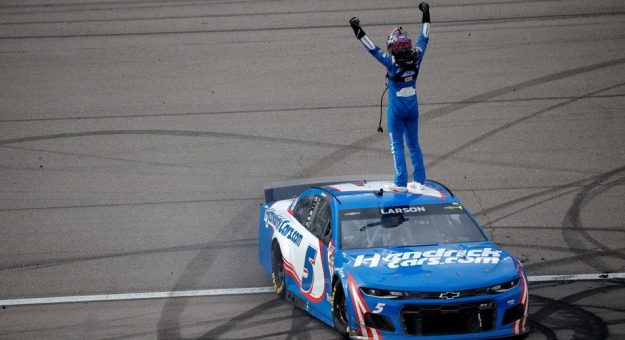 Visit Hendrick Motorsports extends Larson page