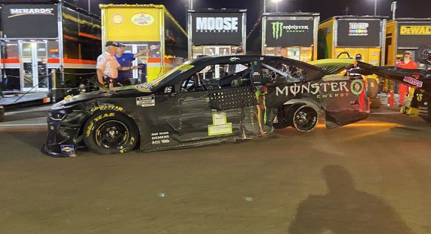 Visit Kurt Busch crashes early at Richmond page