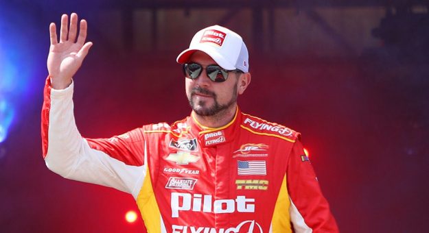 Visit Michael Annett to retire from full-time competition after 2021 page