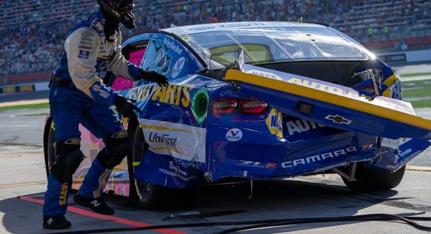 Visit Elliott continues on as Harvick’s run ends page