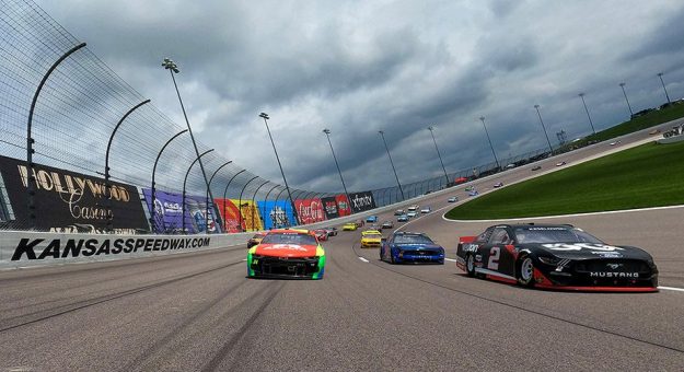 Visit Kansas 101: Odds, track stats, more page