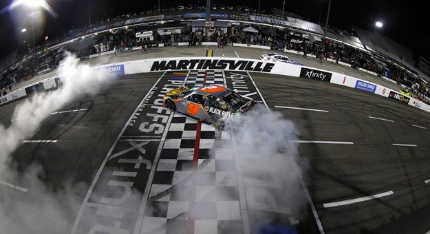 Visit Gragson holds off Cindric to win at Martinsville page