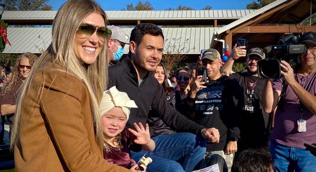 Visit Kyle Larson returns to Elk Grove page