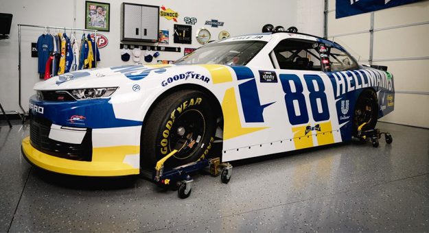 Visit Earnhardt Jr. unveils Martinsville car page