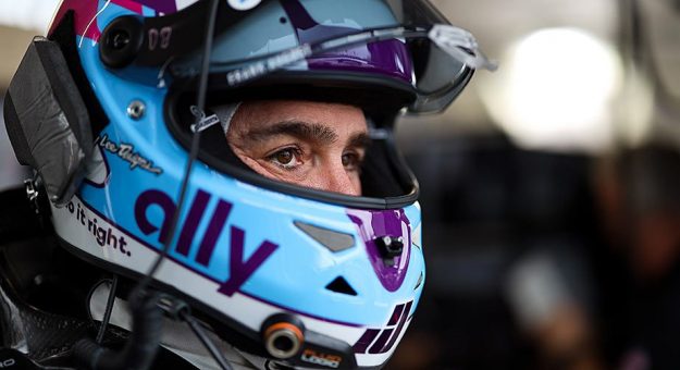 Visit Johnson still draws a Daytona crowd page