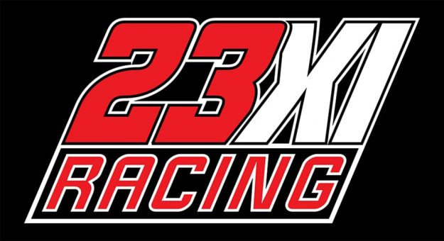Visit 23XI Racing, MoneyLion team up for multiyear partnership starting in 2022 page