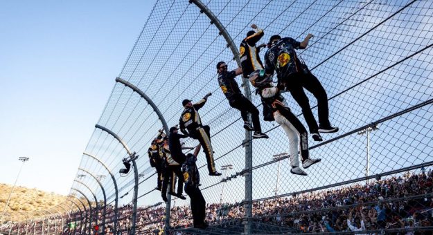 Visit Gragson wins Xfinity race at Phoenix page