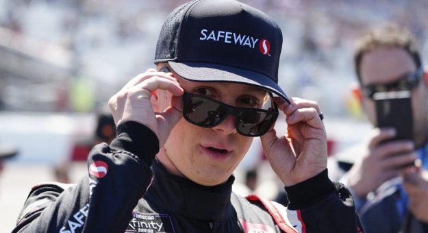 Visit Nemechek on Gibbs: ‘Racers never forget’ page