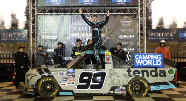 Visit Rhodes rallies for Truck win on Bristol Dirt page