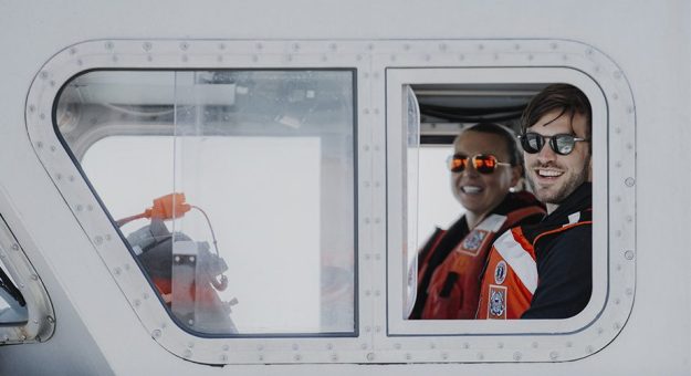 Visit Coast-to-coast: Daniel Suárez visits U.S. Coast Guard station to support Mission 600 page