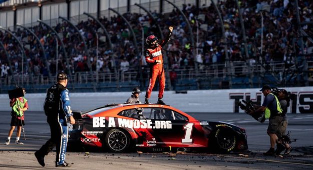 Visit How Chastain scored his second win page