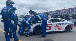 2022may8 Kyle Larson Hood Up.jpg