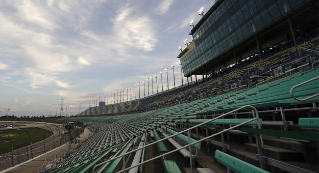 Visit What to Watch: 2022 Kansas Speedway spring race page