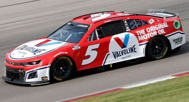 Visit Hendrick extends Valvoline partnership page