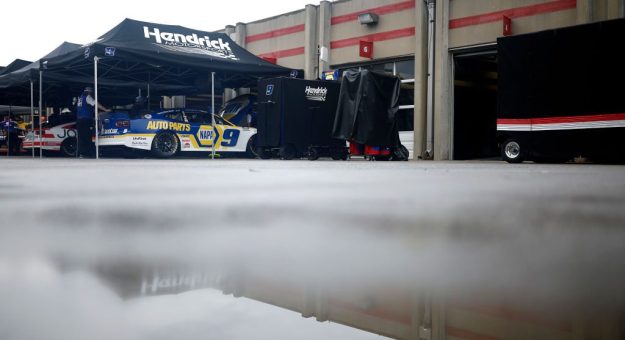 Visit Elliott on pole after qualifying canceled page