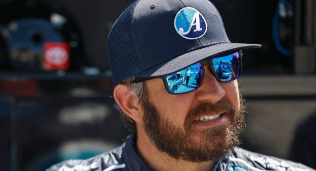 Visit Martin Truex Jr. off provisional playoff grid page