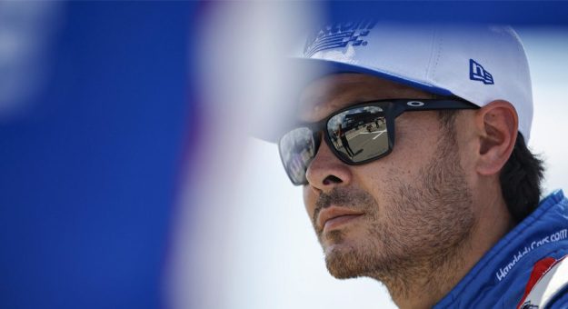 Visit Larson wins pole at Richmond page