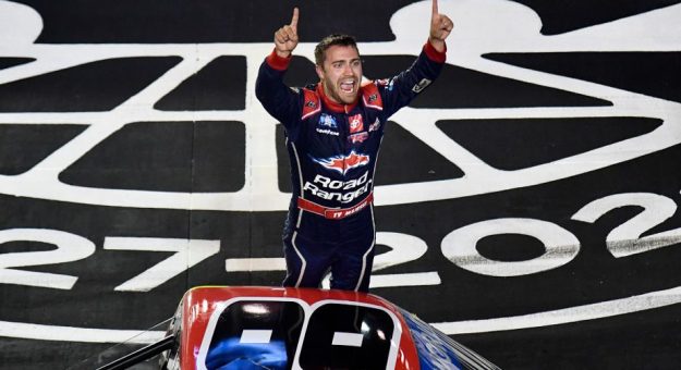 Visit Majeski wins Truck race at Bristol, earns spot in Phoenix page