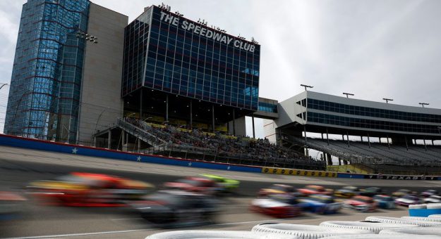 Visit Texas 101: Qualifying format, tires, story lines and more page
