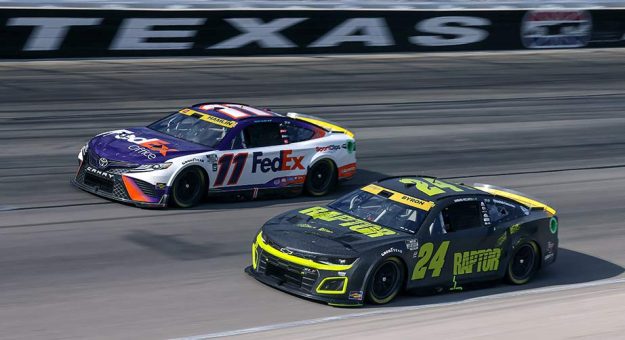 Visit Playoff drivers Hamlin, Byron clash at Texas page